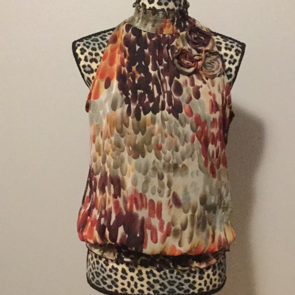 Sleeveless top